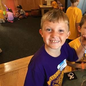 Meet your Posher, Tom